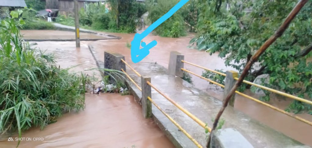 Pemukiman Warga Kp Leuwiliang Rt 04/06. Jadi Langganan Banjir Ketika Hujan Datang