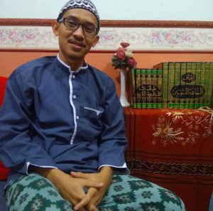 Ahmad Syuklillah L.c Pengurus Ponpes Yang Menemukan Obat Herbal Untuk Atasi Segala Macam Jenis Virus