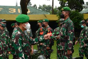 Asops Kasad Cek Kesiapan Operasi Satgas Yonif 315/Garuda Ke Papua