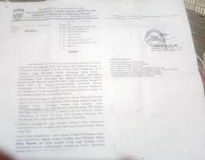 Surat pemberitahuan dari Pemda Kab Solok kepada PT Petrokimia Gresik dan PT PIM terkait pembinaan kepada distributor dan kios kios di kab Solok